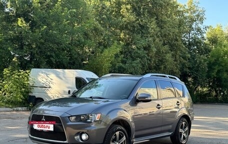 Mitsubishi Outlander III рестайлинг 3, 2010 год, 850 000 рублей, 3 фотография