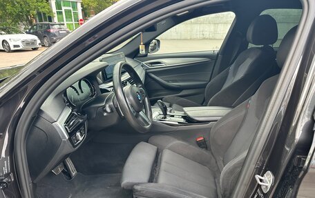 BMW 5 серия, 2017 год, 3 450 000 рублей, 8 фотография