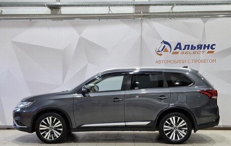 Mitsubishi Outlander III рестайлинг 3, 2019 год, 2 030 000 рублей, 6 фотография