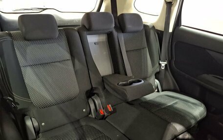 Mitsubishi Outlander III рестайлинг 3, 2019 год, 2 030 000 рублей, 40 фотография