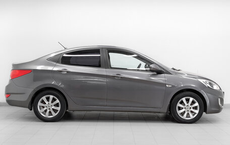 Hyundai Solaris II рестайлинг, 2012 год, 750 000 рублей, 4 фотография
