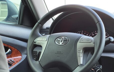 Toyota Camry, 2008 год, 950 000 рублей, 11 фотография