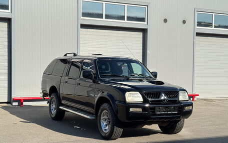 Mitsubishi L200 III рестайлинг, 2006 год, 800 000 рублей, 3 фотография