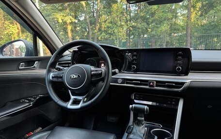 KIA K5, 2021 год, 1 735 000 рублей, 12 фотография
