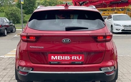 KIA Sportage IV рестайлинг, 2018 год, 1 870 000 рублей, 6 фотография