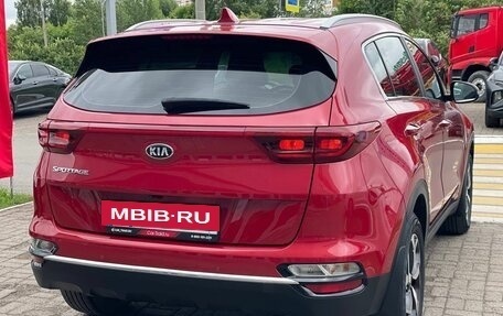 KIA Sportage IV рестайлинг, 2018 год, 1 870 000 рублей, 5 фотография