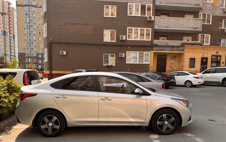 Hyundai Solaris II рестайлинг, 2018 год, 1 600 000 рублей, 2 фотография