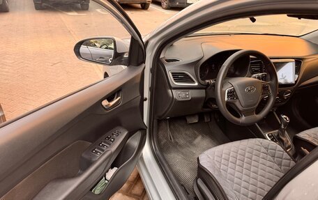 Hyundai Solaris II рестайлинг, 2018 год, 1 600 000 рублей, 9 фотография