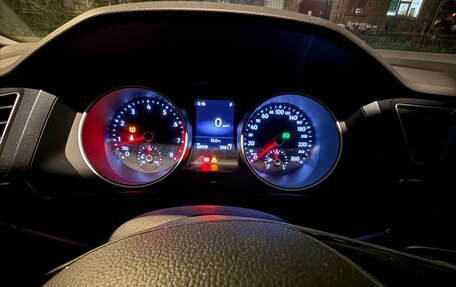 Volkswagen Tiguan II, 2020 год, 2 100 000 рублей, 12 фотография
