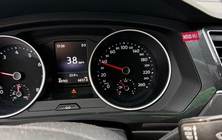 Volkswagen Tiguan II, 2020 год, 2 100 000 рублей, 13 фотография