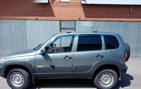 Chevrolet Niva I рестайлинг, 2014 год, 400 000 рублей, 6 фотография