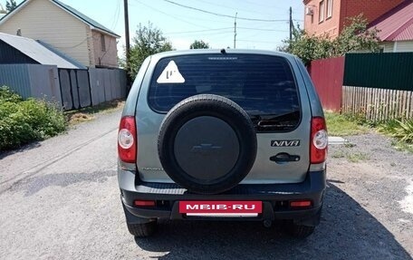 Chevrolet Niva I рестайлинг, 2014 год, 400 000 рублей, 3 фотография