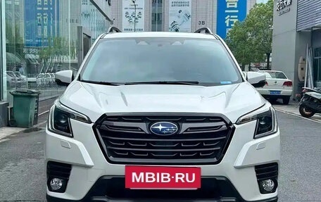 Subaru Forester, 2022 год, 3 000 000 рублей, 2 фотография