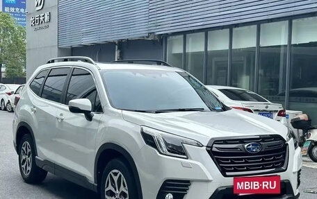 Subaru Forester, 2022 год, 3 000 000 рублей, 3 фотография