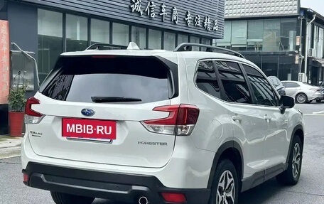 Subaru Forester, 2022 год, 3 000 000 рублей, 13 фотография
