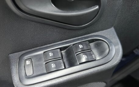 Renault Duster I рестайлинг, 2013 год, 717 000 рублей, 22 фотография