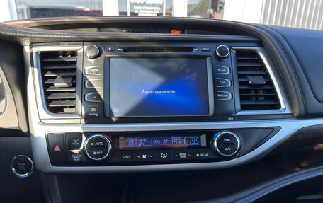 Toyota Highlander III, 2014 год, 3 052 000 рублей, 16 фотография