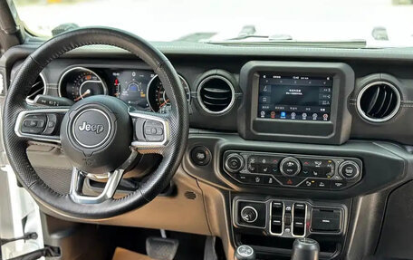 Jeep Wrangler, 2021 год, 3 900 000 рублей, 5 фотография