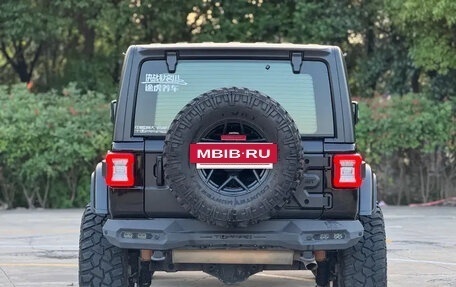 Jeep Wrangler, 2021 год, 4 070 000 рублей, 10 фотография