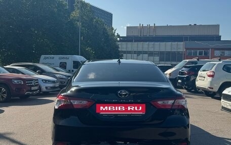 Toyota Camry, 2018 год, 3 000 000 рублей, 9 фотография