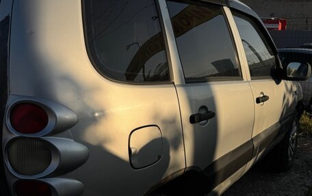 Chevrolet Niva I рестайлинг, 2005 год, 185 000 рублей, 4 фотография