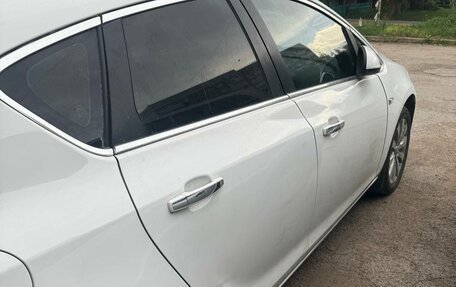 Opel Astra J, 2013 год, 850 000 рублей, 6 фотография
