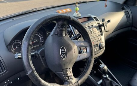 KIA cee'd I рестайлинг, 2010 год, 750 000 рублей, 7 фотография