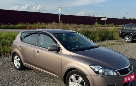 KIA cee'd I рестайлинг, 2010 год, 750 000 рублей, 5 фотография