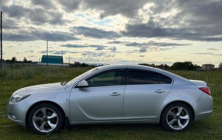 Opel Insignia II рестайлинг, 2011 год, 700 000 рублей, 3 фотография