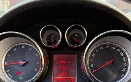 Opel Insignia II рестайлинг, 2011 год, 700 000 рублей, 13 фотография