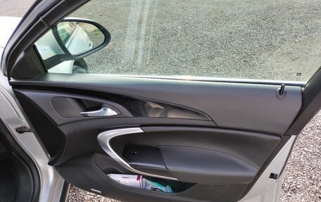 Opel Insignia II рестайлинг, 2011 год, 700 000 рублей, 22 фотография