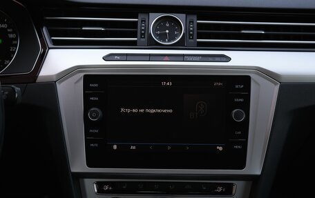 Volkswagen Passat B8 рестайлинг, 2017 год, 1 449 000 рублей, 11 фотография