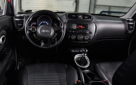 KIA Soul II рестайлинг, 2014 год, 1 179 000 рублей, 6 фотография
