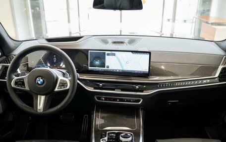 BMW X7, 2024 год, 18 000 000 рублей, 26 фотография