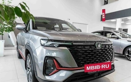 Changan CS35 Plus, 2024 год, 2 300 000 рублей, 2 фотография