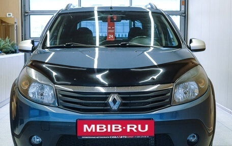 Renault Sandero I, 2013 год, 649 000 рублей, 2 фотография