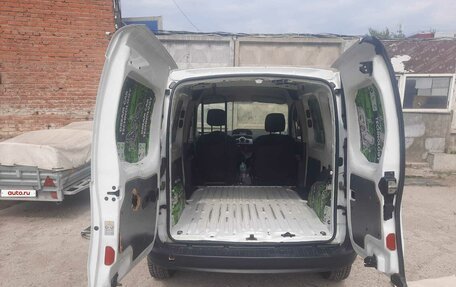 Renault Kangoo II рестайлинг, 2012 год, 680 000 рублей, 7 фотография