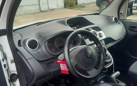Renault Kangoo II рестайлинг, 2012 год, 680 000 рублей, 3 фотография
