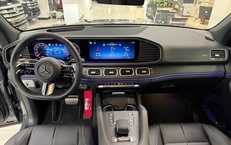 Mercedes-Benz GLS, 2025 год, 17 499 000 рублей, 13 фотография