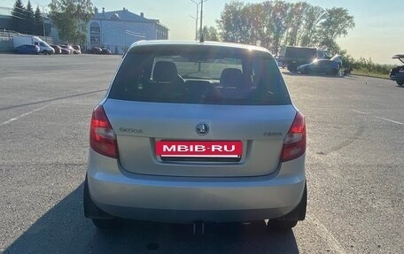 Skoda Fabia II, 2013 год, 590 000 рублей, 4 фотография