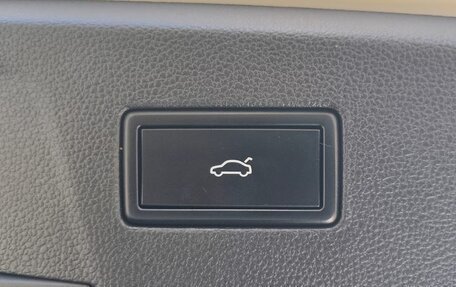 Volkswagen Tiguan II, 2021 год, 3 380 000 рублей, 17 фотография