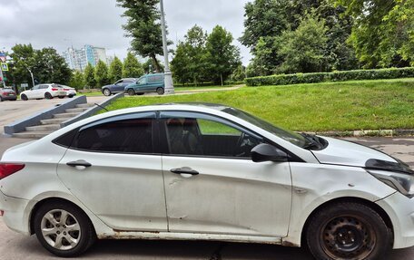 Hyundai Solaris II рестайлинг, 2015 год, 480 000 рублей, 4 фотография