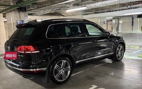 Volkswagen Touareg III, 2017 год, 3 990 000 рублей, 3 фотография