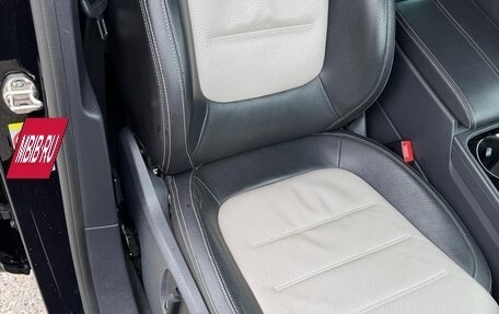 Volkswagen Touareg III, 2017 год, 3 990 000 рублей, 7 фотография