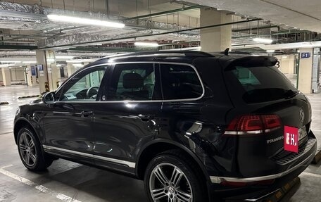 Volkswagen Touareg III, 2017 год, 3 990 000 рублей, 17 фотография
