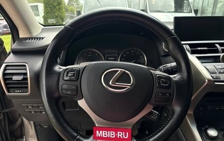 Lexus NX I, 2017 год, 2 900 000 рублей, 13 фотография