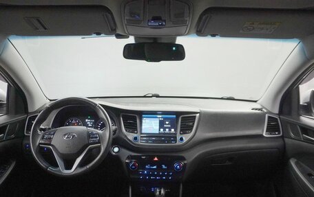 Hyundai Tucson III, 2018 год, 1 960 000 рублей, 9 фотография