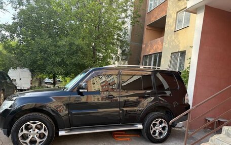 Mitsubishi Pajero IV, 2007 год, 1 900 000 рублей, 3 фотография