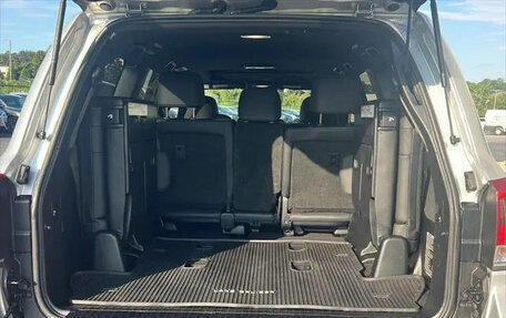 Toyota Land Cruiser 200, 2021 год, 5 866 000 рублей, 10 фотография