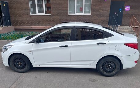 Hyundai Solaris II рестайлинг, 2014 год, 530 000 рублей, 4 фотография